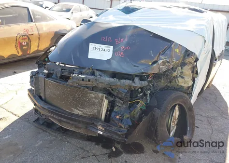 2017 Kia Sedona Lx z USA, uszkodzony, nr VIN KNDMB5C13H6243873